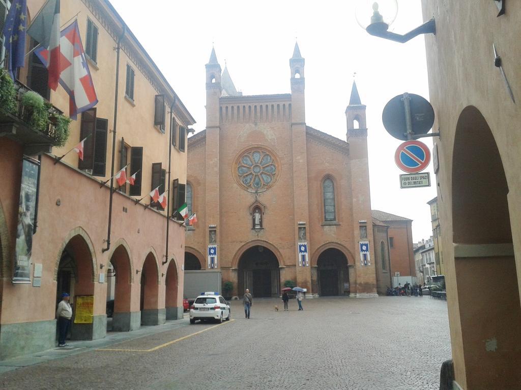 La Trifula Bianca Apts. Alba  Exterior foto